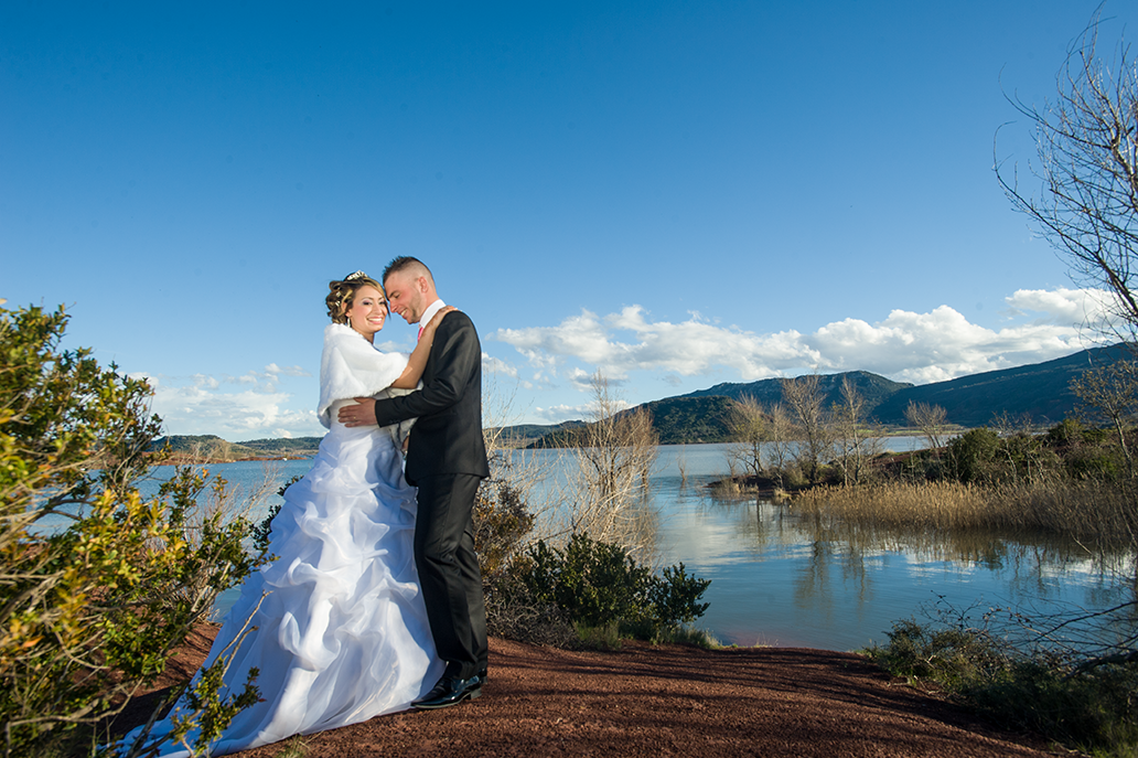 shooting mariage au lac du Salagou